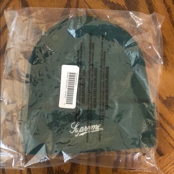 Supreme AntiHero Beanie Dark Green - Picture 4 of 5